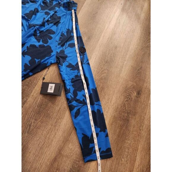 G/Fore NWT Men's XL 1/4 Zip Pullover Performance Racer Blue Navy Floral Golf NWT - Picture 6 of 9